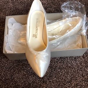 Cream satin wedding shoes